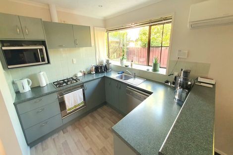 Photo of property in 3 Greystoke Lane, Avonhead, Christchurch, 8042