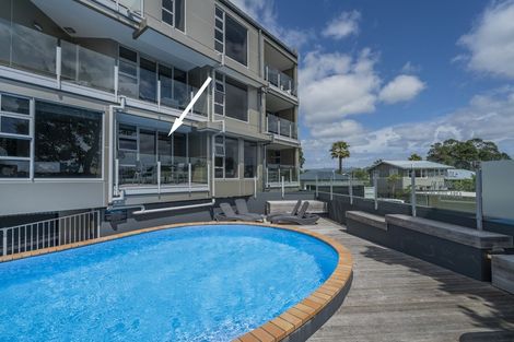 Photo of property in 8u1e The Esplanade, Whitianga, 3510