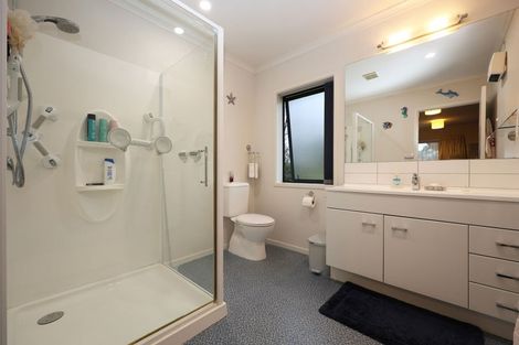 Photo of property in 6 Essex Street, Weston, Oamaru, 9401