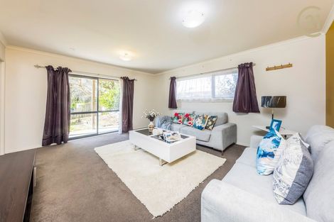 Photo of property in 3 Halberg Street, Papakura, 2110
