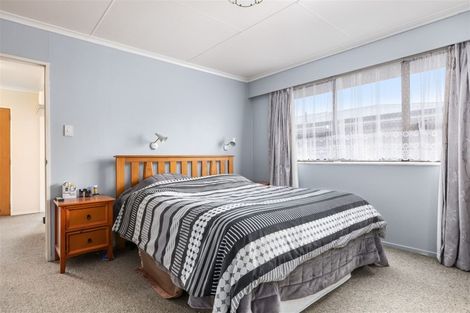 Photo of property in 32 Gordon Street, Woodville, 4920