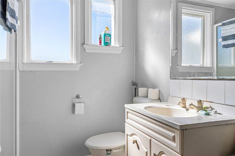 Photo of property in 63 Charles Street, Waltham, Christchurch, 8011