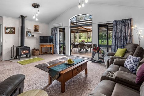 Photo of property in 386 Otaika Valley Road, Otaika, Whangarei, 0170