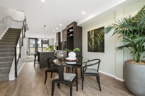 Photo of property in 2/19 Windlass Street, Long Bay, Auckland, 0630