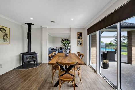 Photo of property in 338 Smart Road, Hillsborough, New Plymouth, 4372