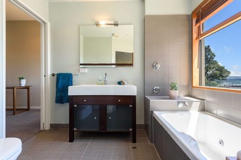 Photo of property in 101a Tannadyce Street, Strathmore Park, Wellington, 6022
