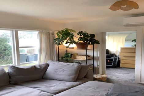 Photo of property in 12 Lonsdale Street, New Brighton, Christchurch, 8083