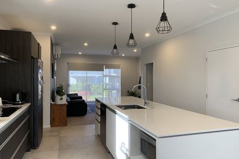 Photo of property in 18 Te Rito Road, Hobsonville, Auckland, 0616