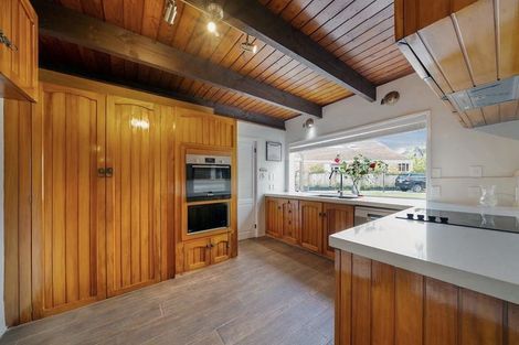 Photo of property in 68a Kaurilands Road, Titirangi, Auckland, 0604