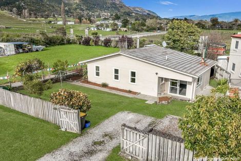Photo of property in 5 Selwyn Street, Pohara, Takaka, 7183