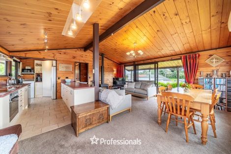 Photo of property in 41 Raumati Road, Raumati Beach, Paraparaumu, 5032