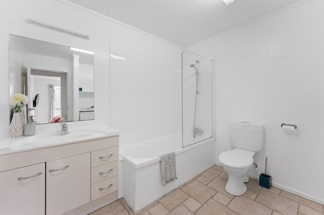 Photo of property in Fernhill Flats, 324u5 The Terrace, Te Aro, Wellington, 6011