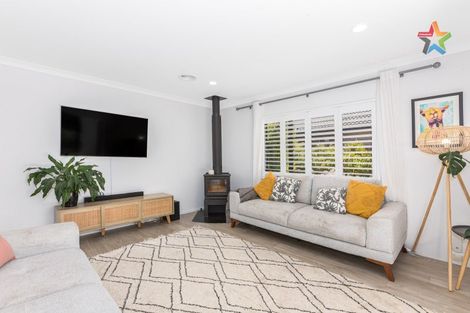 Photo of property in 25 Central Park, Paraparaumu Beach, Paraparaumu, 5032