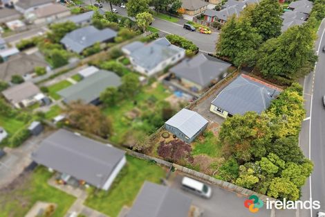Photo of property in 21 Defoe Place, Waltham, Christchurch, 8023