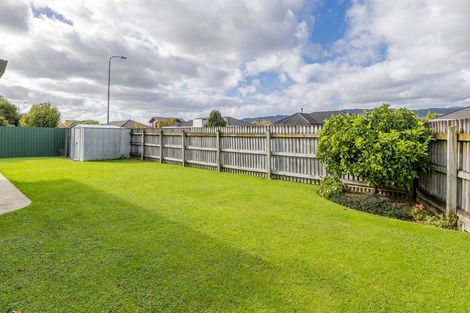 Photo of property in 36 Easton Way, Levin, 5510