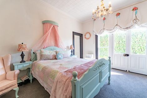 Photo of property in 17 Beach Street, Waikouaiti, 9510
