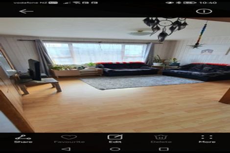 Photo of property in 6 Karamu Street, Te Atatu Peninsula, Auckland, 0610