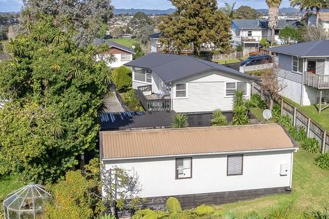 Photo of property in 54 Helena Street, Massey, Auckland, 0614