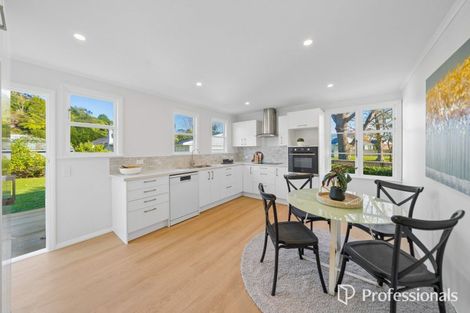 Photo of property in 88 Waddington Drive, Naenae, Lower Hutt, 5011