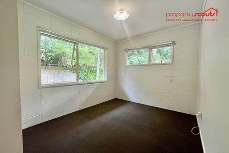 Photo of property in 2/22 Chivalry Road, Glenfield, Auckland, 0629