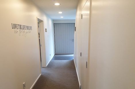 Photo of property in 24 Cresswell Place, Johnsonville, Wellington, 6037