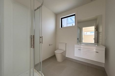 Photo of property in 37 Shelduck Road, Jacks Point, 9371