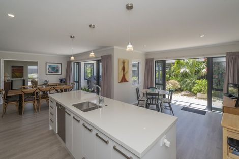 Photo of property in 22 Kupe Drive, Whitianga, 3510