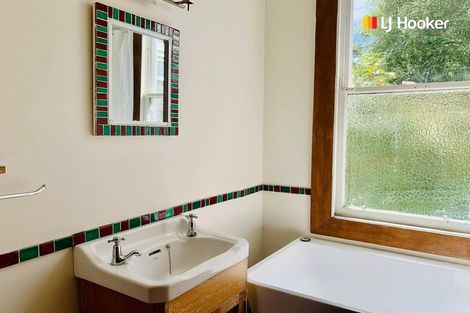 Photo of property in 32 Hereford Street, Kaikorai, Dunedin, 9010
