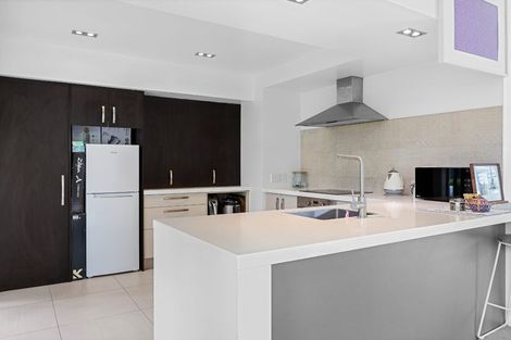 Photo of property in 1/195b Wairakei Road, Bryndwr, Christchurch, 8053