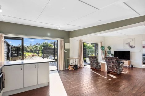 Photo of property in 236 Alma Road, Westport, 7892