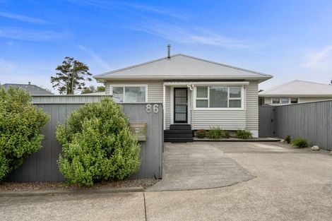 Photo of property in 86 Bracken Road, Paparangi, Wellington, 6037