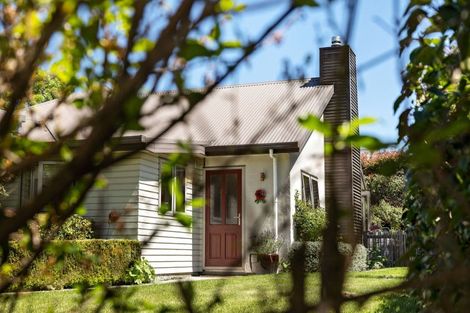 Photo of property in 12 Alexander Place, Arrowtown, 9302