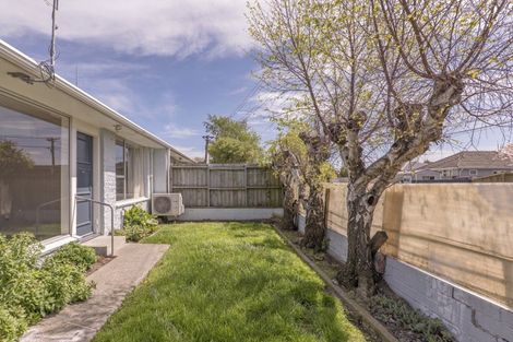 Photo of property in 2/78 Barton Street, Woolston, Christchurch, 8023