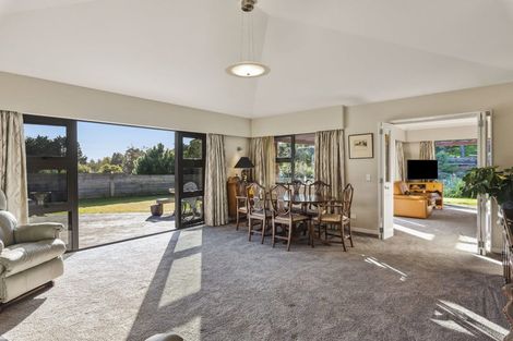 Photo of property in 8 Jacks Bush Road, Waikanae, 5391