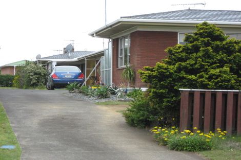 Photo of property in 1/85 Harris Street, Pukekohe, 2120