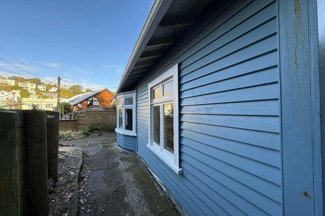 Photo of property in 76 Aro Street, Aro Valley, Wellington, 6021