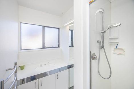 Photo of property in 8a George Street, Claudelands, Hamilton, 3214