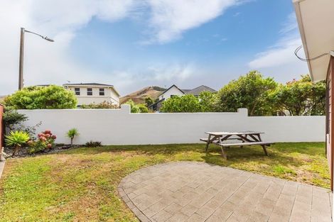 Photo of property in 4 Ashfield Grove, Churton Park, Wellington, 6037