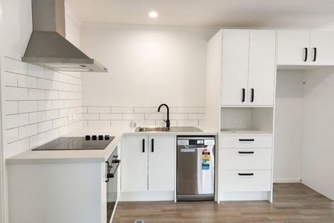 Photo of property in 152u4 Old Farm Road, Hamilton East, Hamilton, 3216