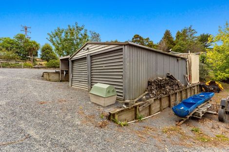 Photo of property in 592 Kanohi Road, Kaukapakapa, 0873