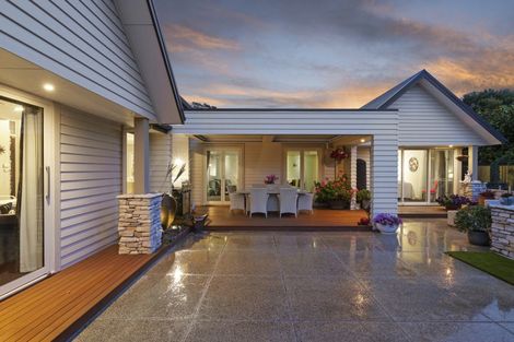 Photo of property in 97d Englefield Road, Northwood, Christchurch, 8051