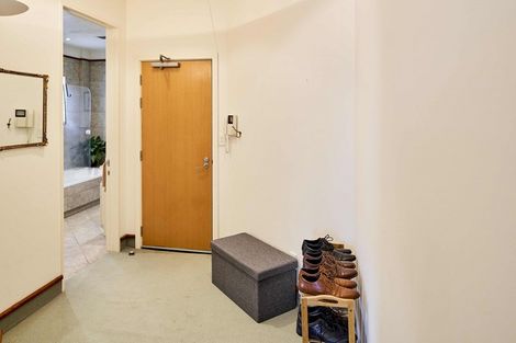 Photo of property in 10/37u Majoribanks Street, Mount Victoria, Wellington, 6011