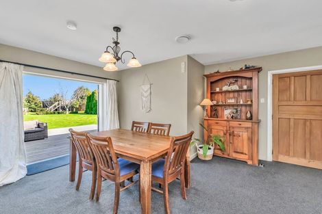Photo of property in 35 Leeston And Lake Road, Leeston, 7632