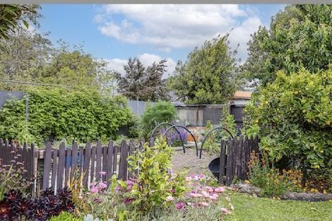 Photo of property in 8 Lomond Place, Woolston, Christchurch, 8062