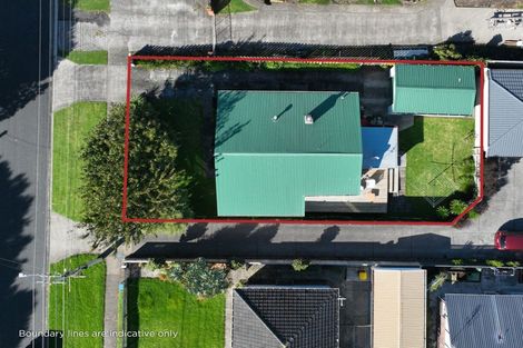 Photo of property in 44 Fitzroy Road, Fitzroy, New Plymouth, 4312