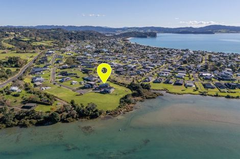 Photo of property in 17 Fred Harsant Drive, Cooks Beach, 3591