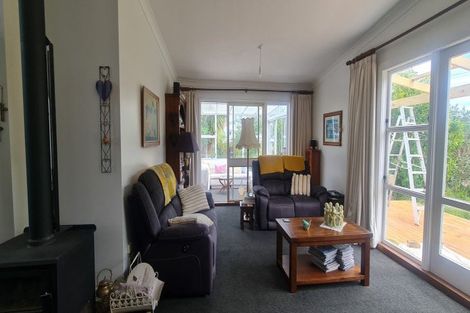 Photo of property in 27 Waitere Street, Marton, 4710