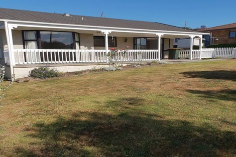 Photo of property in 1/28 Hall Street, Pukekohe, 2120