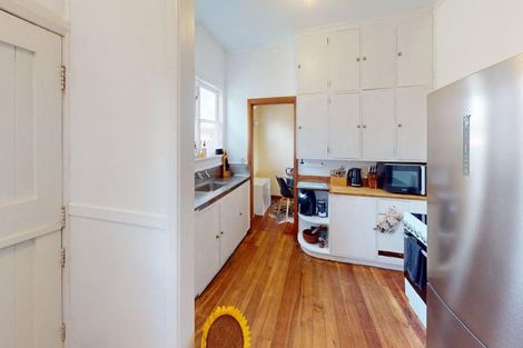 Photo of property in 534 Featherston Street, Roslyn, Palmerston North, 4414