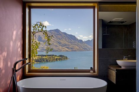 Photo of property in 27 Edinburgh Drive, Queenstown, 9300
